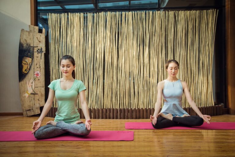 Vælg den Rette Yogamåtte til din Træningsrutine